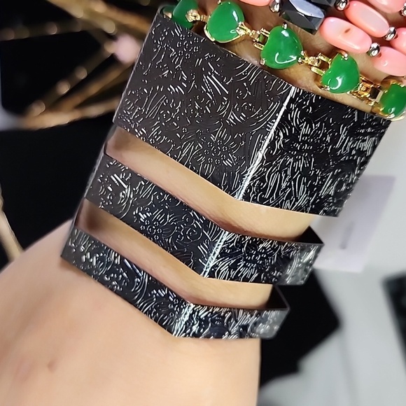 2) Gunmetal and Rose Gold Open Cuff Embossed Bracelet New - Picture 6 of 6